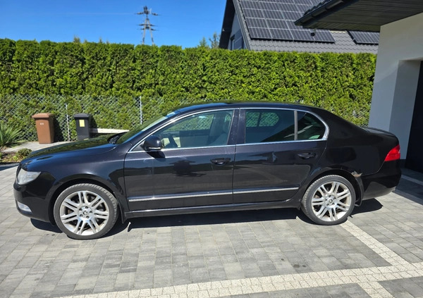 Skoda Superb cena 22700 przebieg: 297658, rok produkcji 2009 z Koluszki małe 254